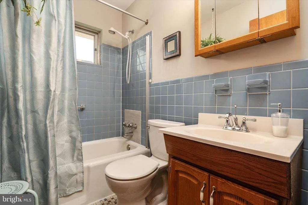 Photo of 716 FLINTLOCK DRIVE