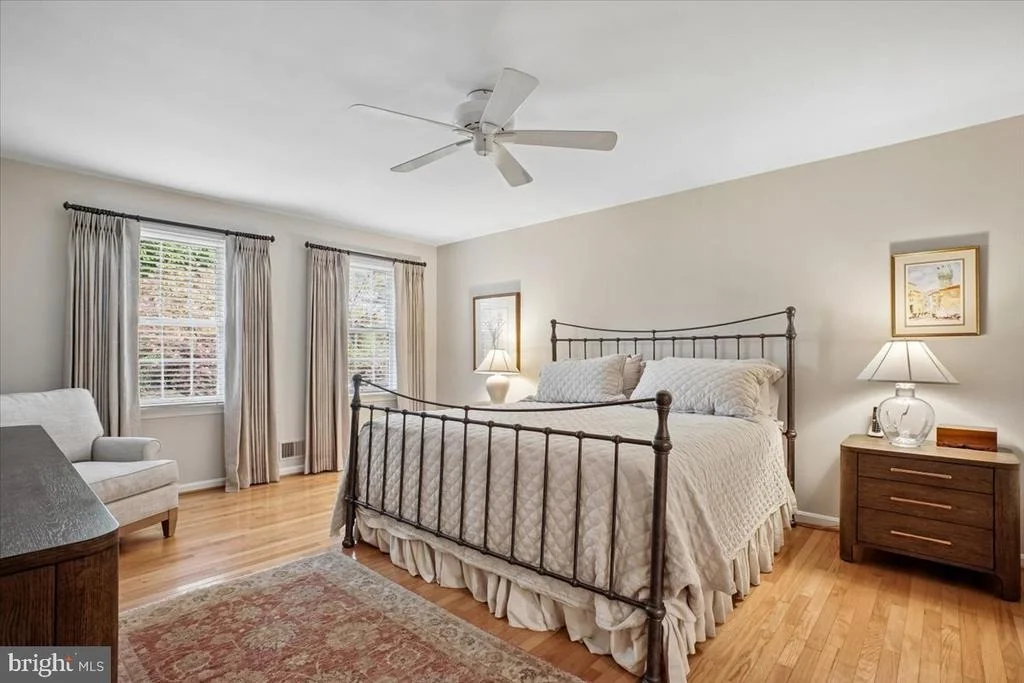 Photo of 4915 SHADOW VALLEY DRIVE