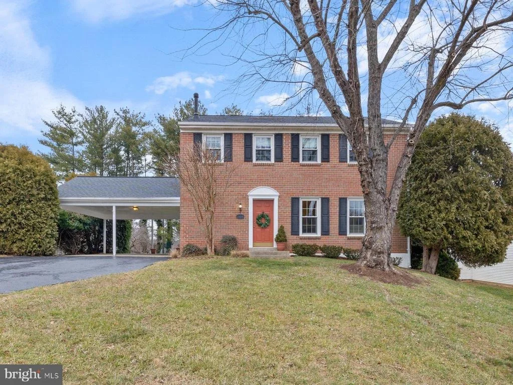 Photo of 10409 MAYNARD COURT