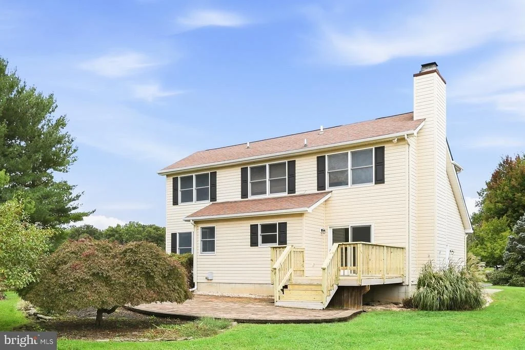 Photo of 8 MARINERS COURT