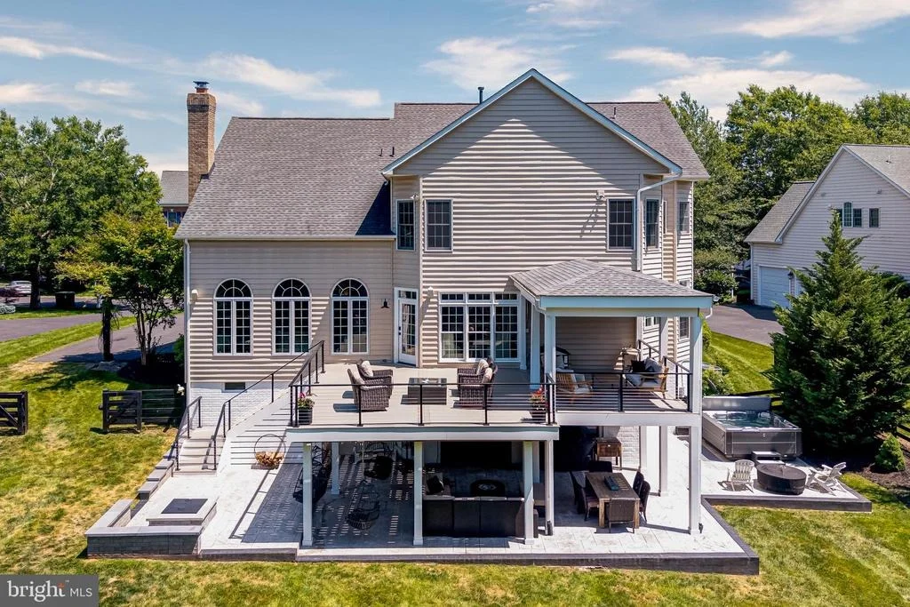 Photo of 24168 SPRING MEADOW CIRCLE