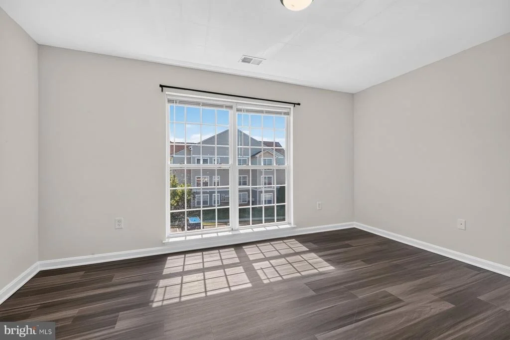 Photo of Unit 3D at 2501 COLERIDGE DRIVE
