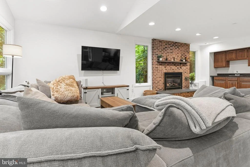 Photo of 580 PINEDALE DRIVE