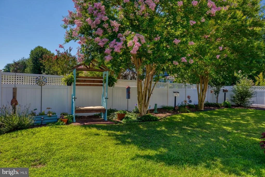 Photo of 16853 LANCASTER ROAD