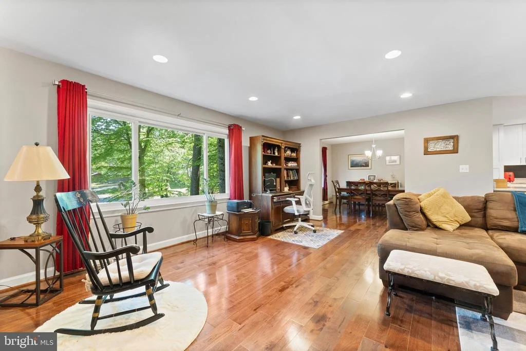 Photo of 34 GREENRIDGE DRIVE