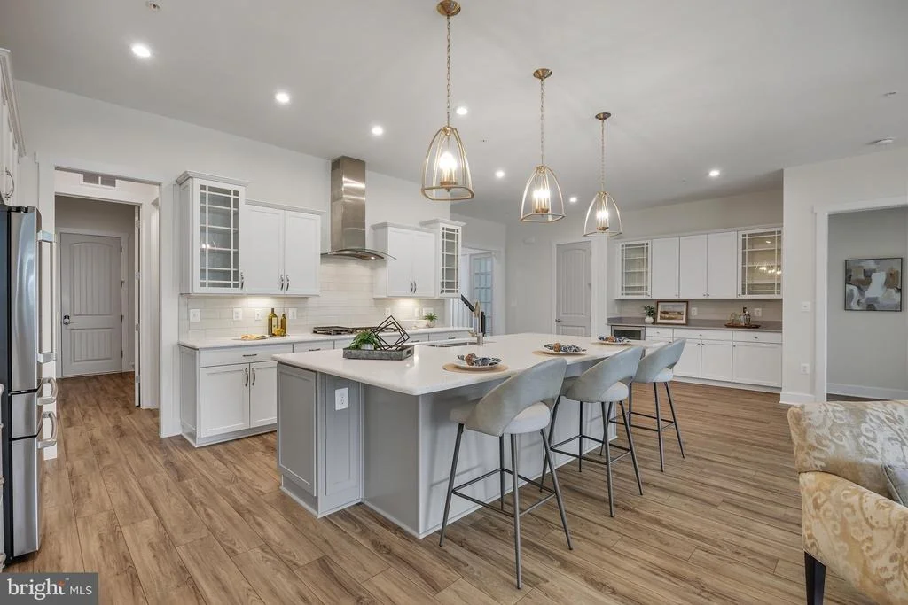 Photo of 136 NAUSET LANE