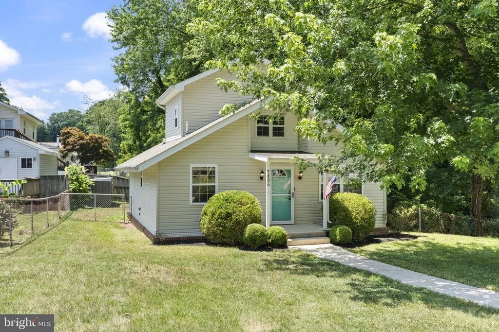 Photo of 7436 C STREET