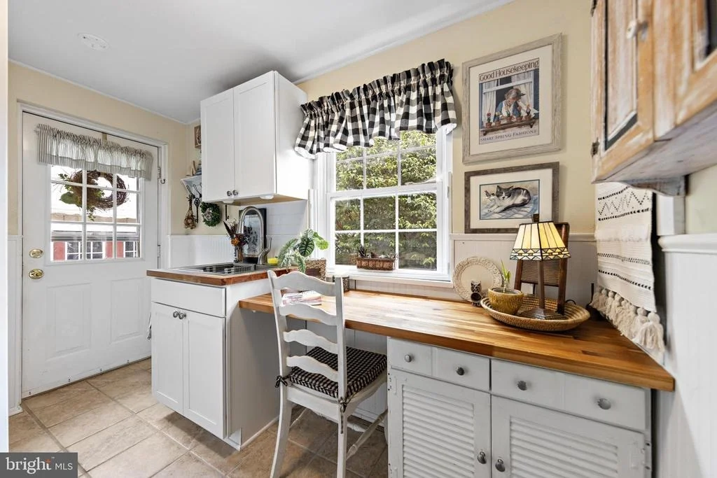 Photo of 410 ABSECON TERRACE