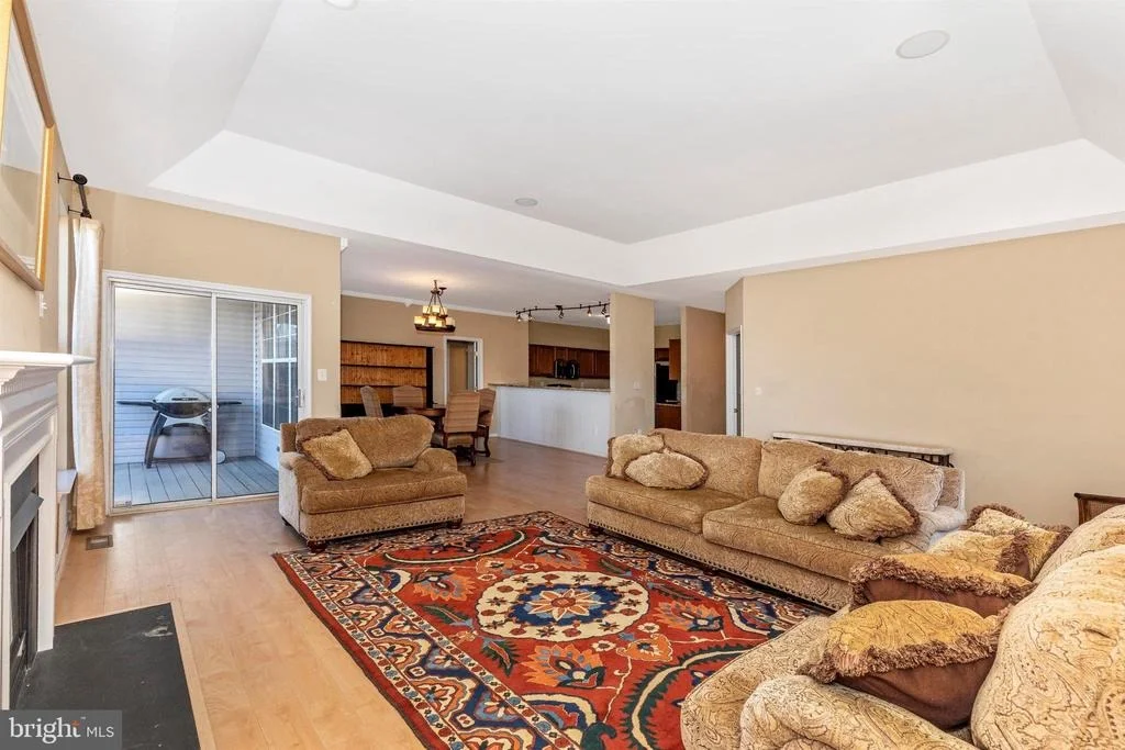 Photo of 17112 MAGIC MOUNTAIN DRIVE