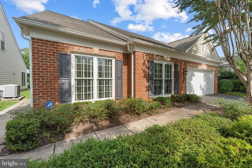 Photo of 20724 ROCK HARBOR CIRCLE