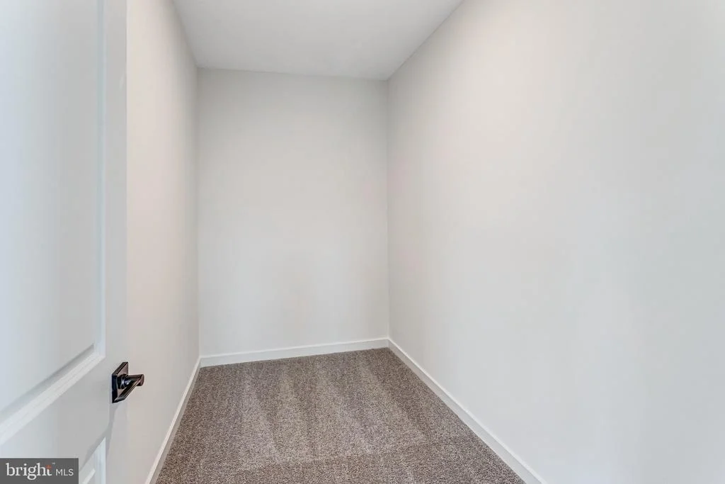Photo of 624 CLOVER LANE