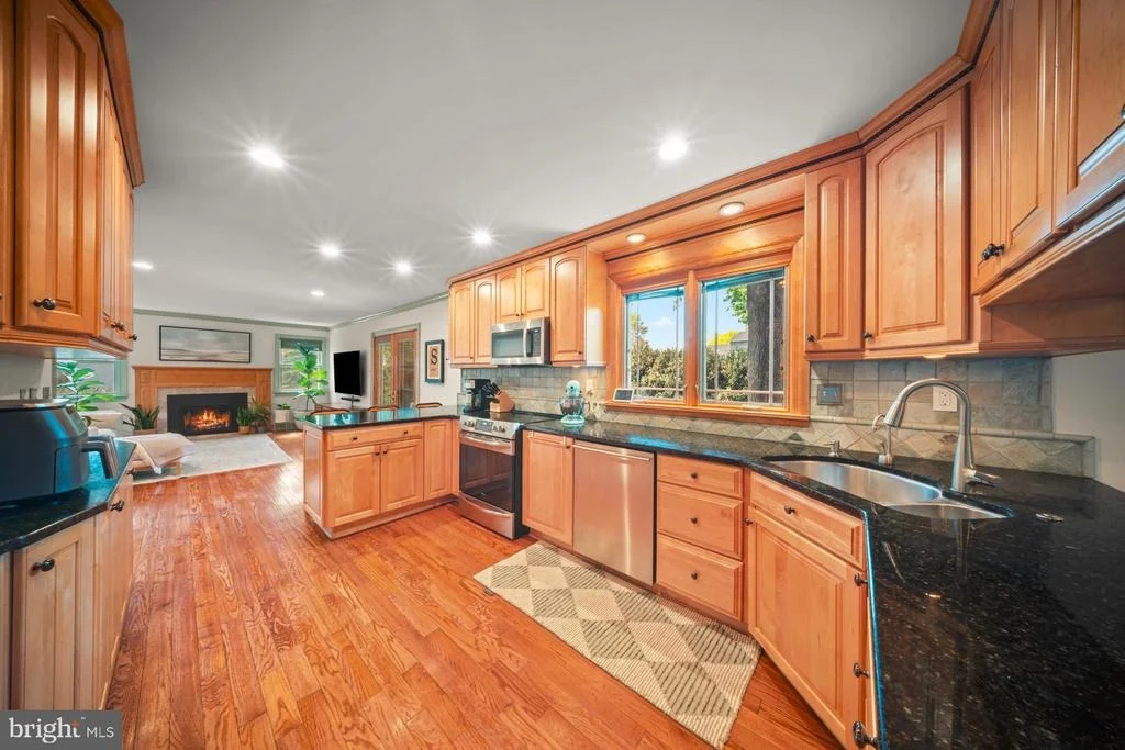 Photo of 24 POND VIEW DRIVE