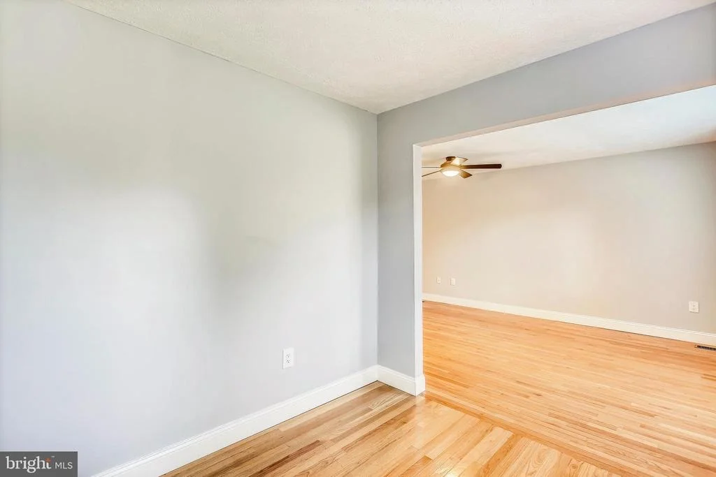 Photo of 15209 DONNA DRIVE