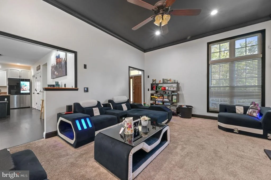 Photo of 32 RIDGEWAY CIRCLE