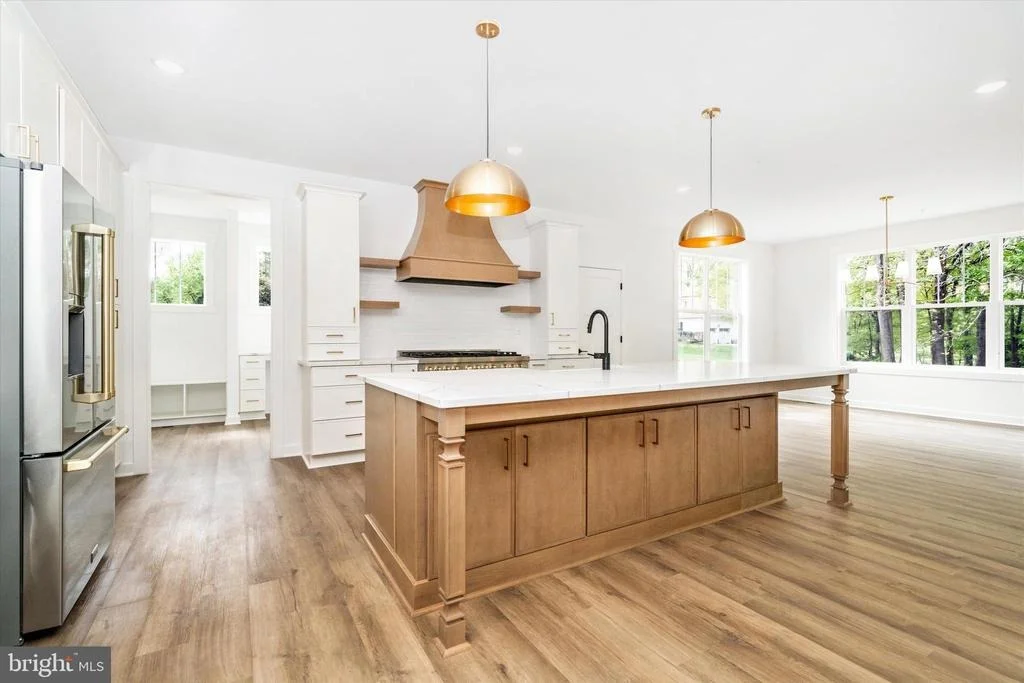Photo of 7176 MEADOWBROOKE DRIVE