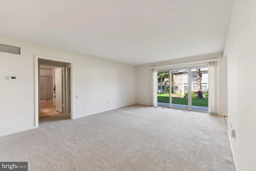 Photo of Unit 102F at 3642 GLENEAGLES DRIVE