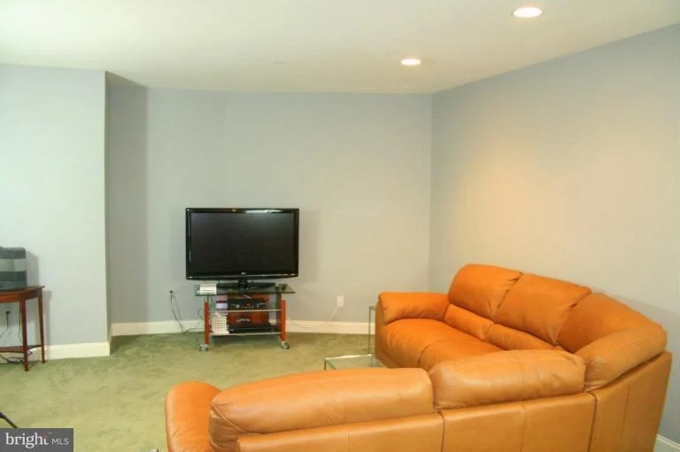 Photo of 11108 CHESSINGTON PLACE