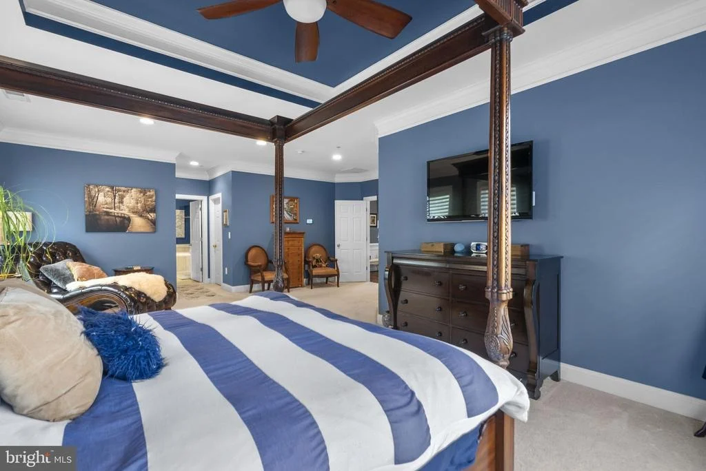 Photo of 7239 WINDSOR LANE