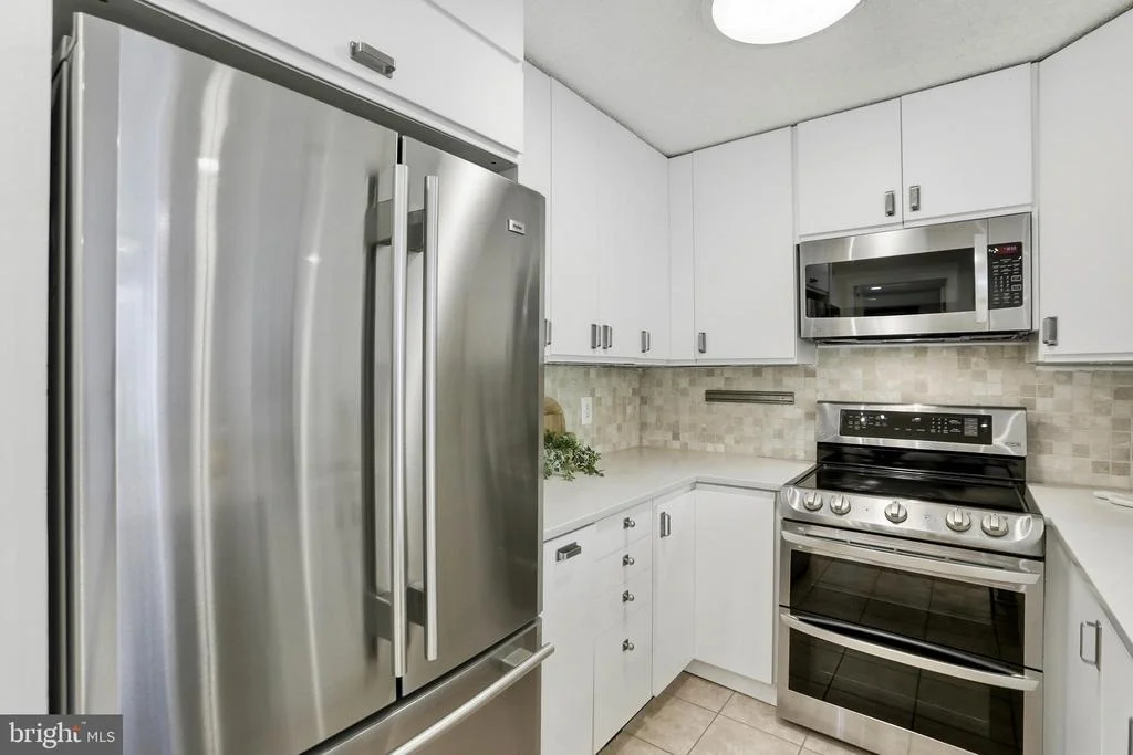 Photo of Unit A at 11737 SUMMERCHASE CIRCLE