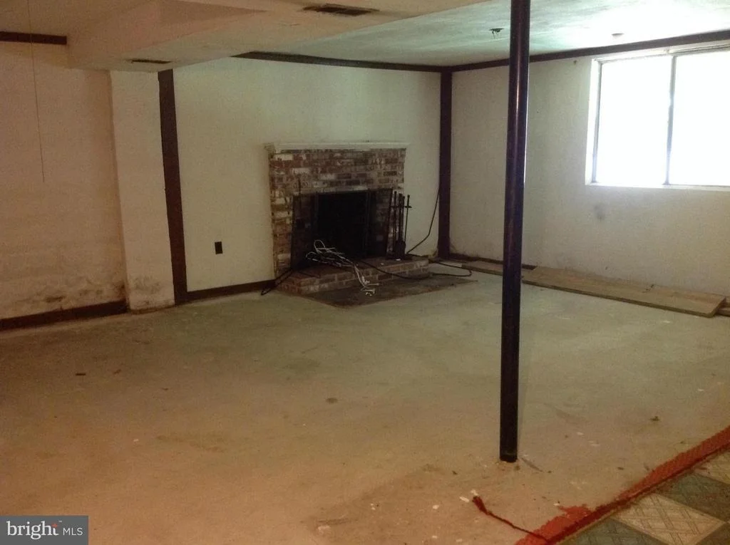 Photo of 9203 GREENFIELD LANE