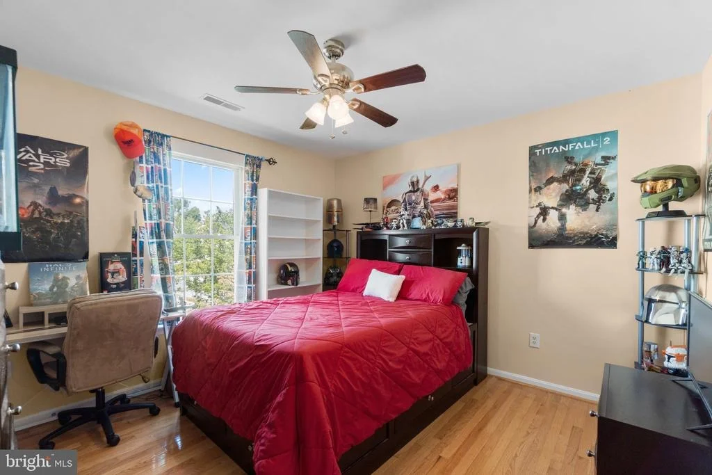 Photo of 814 WELLESLEY COURT