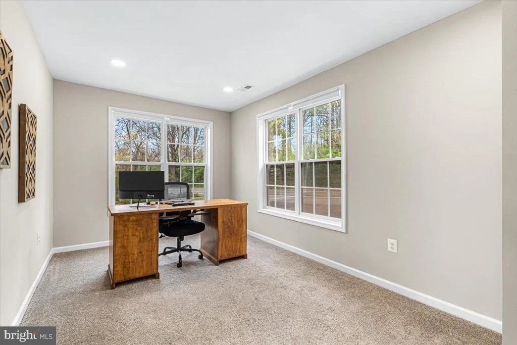Photo of 2816 BALLENGER CREEK PIKE