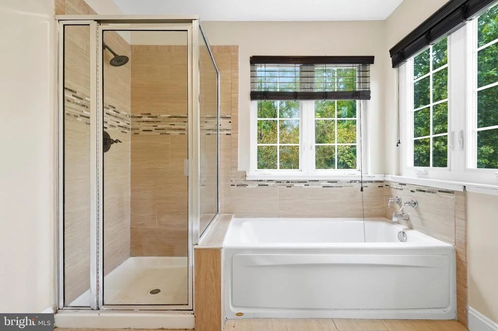 Photo of 5082 SPRINGHOUSE CIRCLE