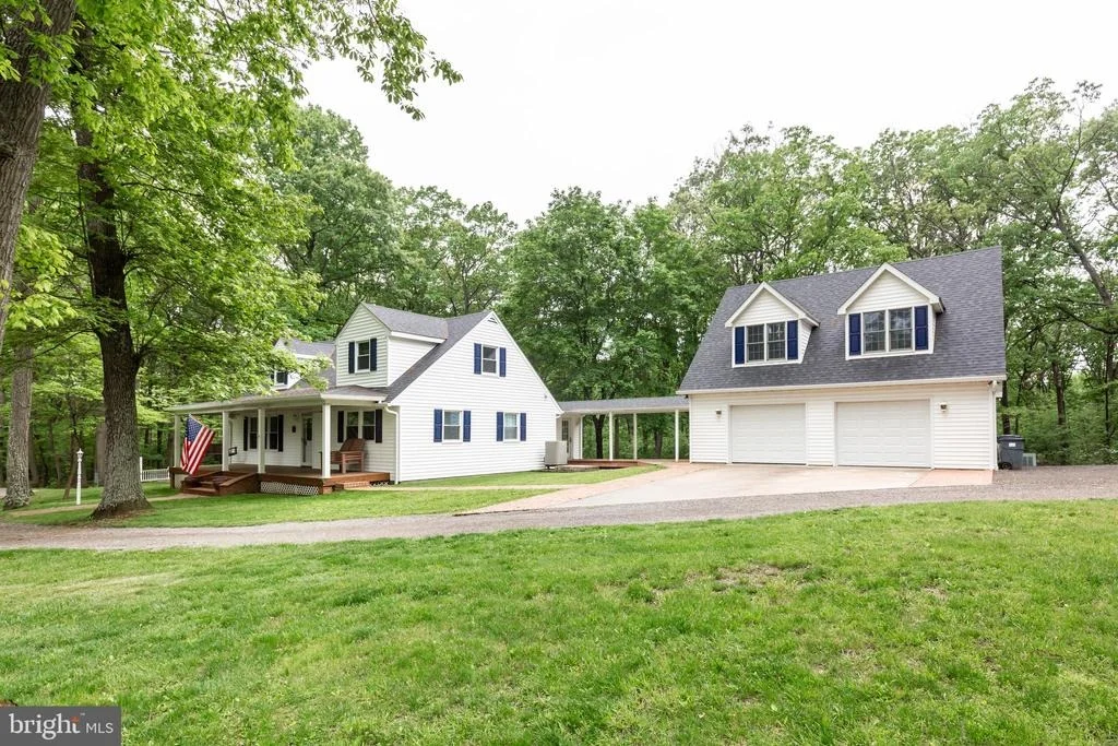 Photo of 622 STONE ROAD