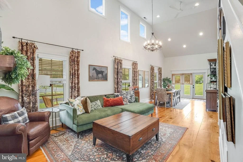 Photo of 30328 SEAFORD ROAD