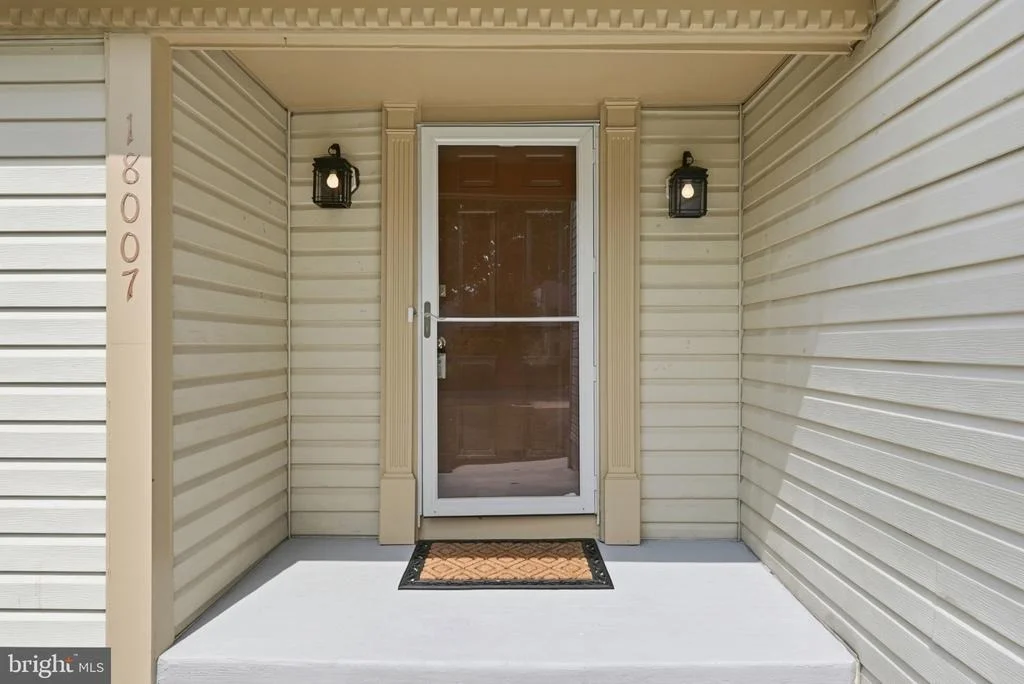 Photo of 18007 SILVER LEAF DRIVE