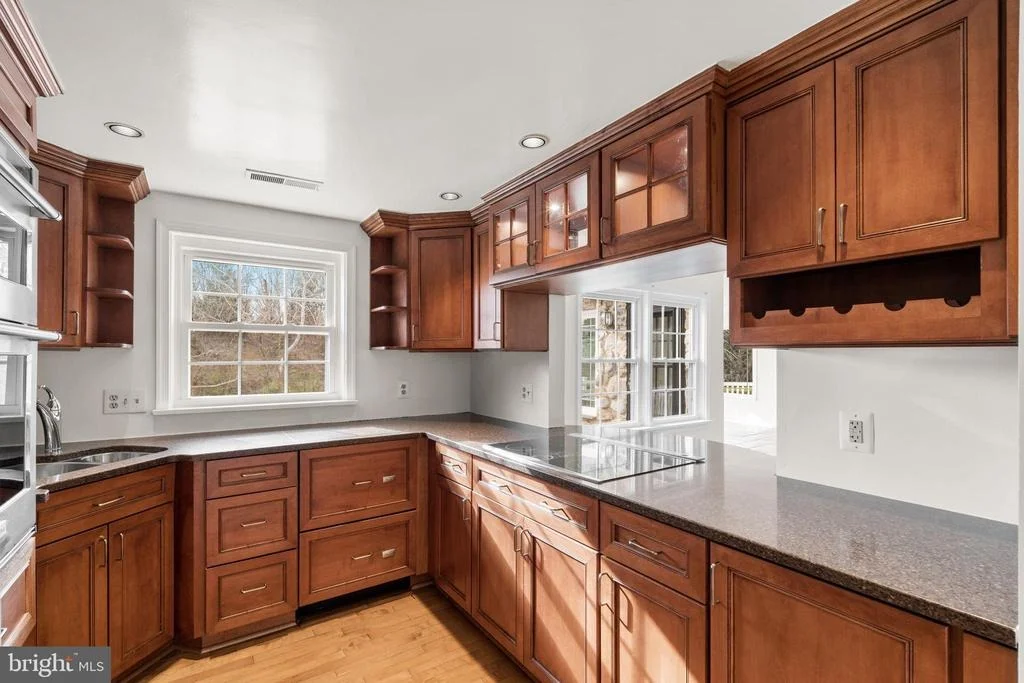 Photo of 3707 COOL CREST DRIVE