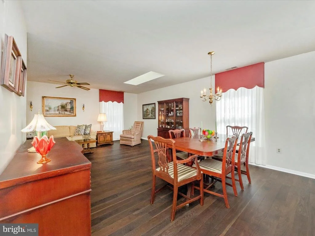 Photo of 814 COXSWAIN WAY
