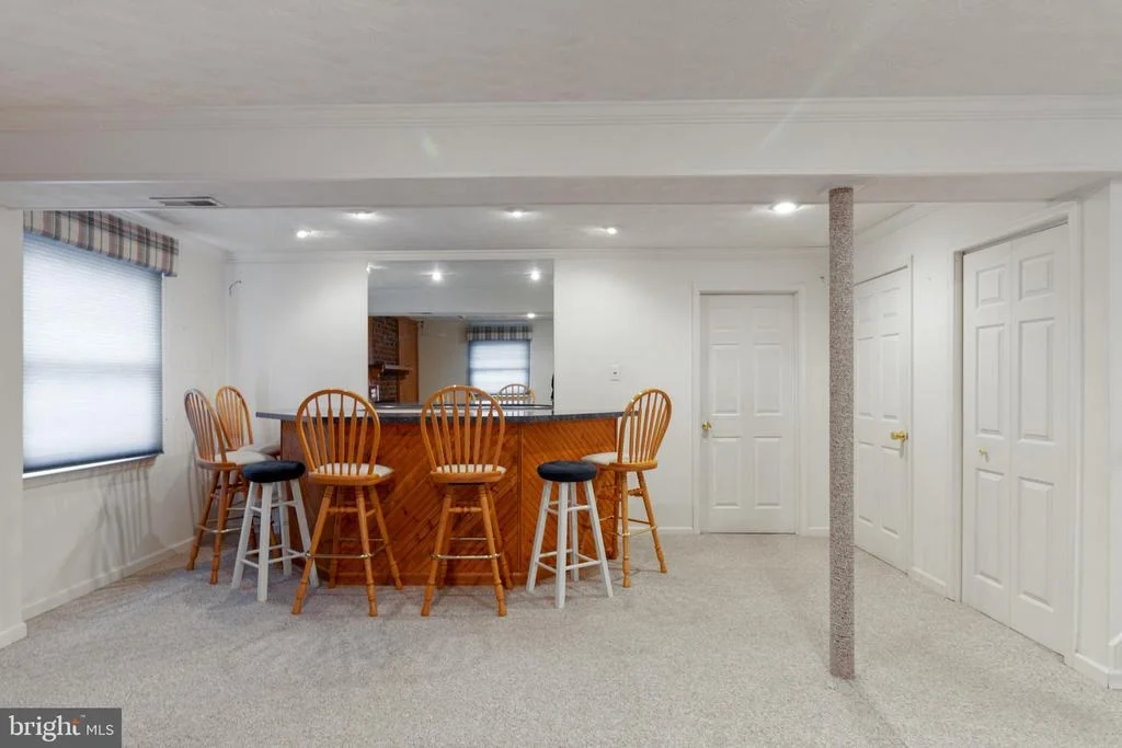 Photo of 9816 GREENVIEW LANE