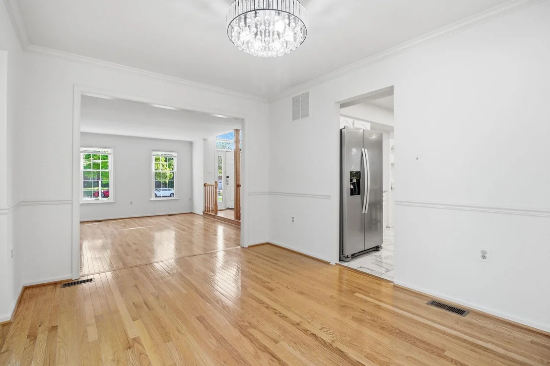 Photo of 124 ENGLEFIELD DRIVE