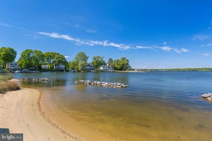 Photo of 214 BAYBOURNE DRIVE