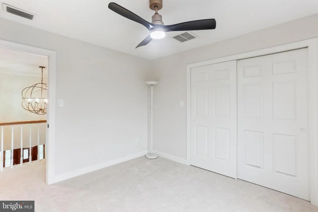 Photo of 9409 THORNEDIKE DRIVE