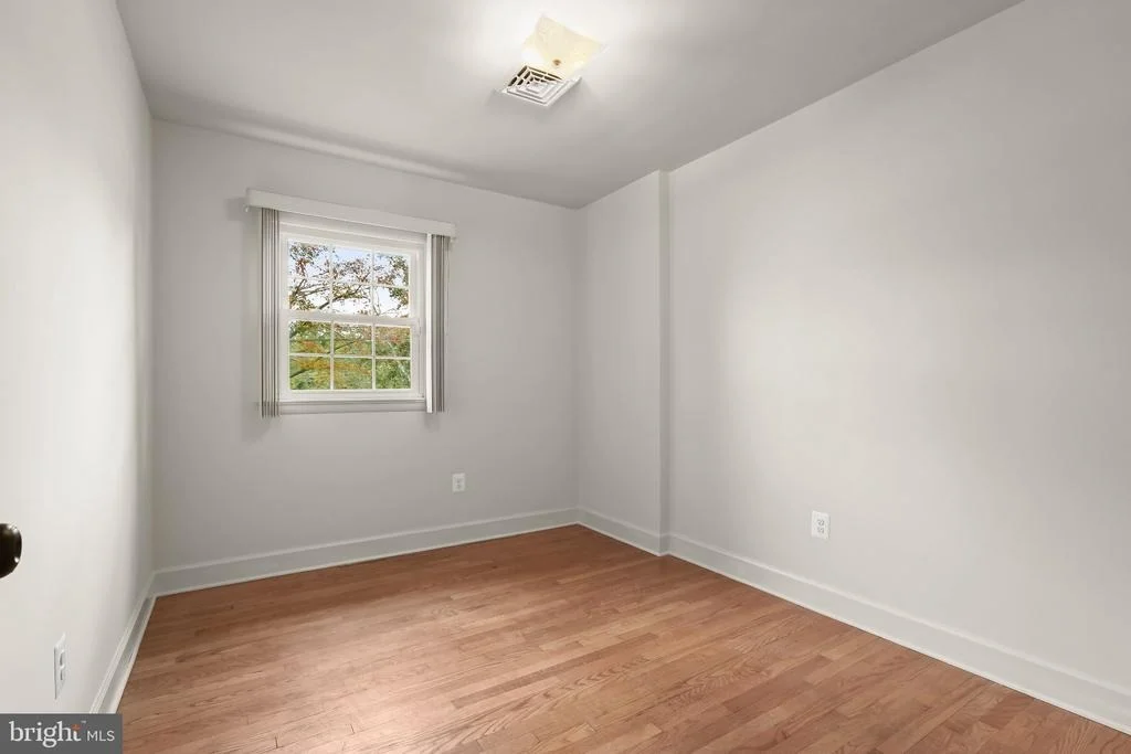 Photo of 16707 FREDERICK ROAD