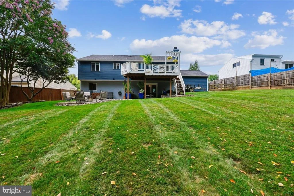 Photo of 24713 CUTSAIL DRIVE