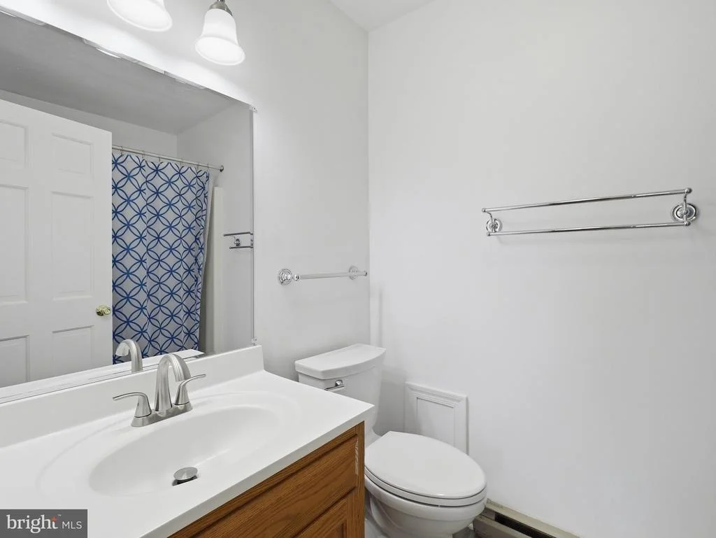 Photo of 123 SHERRIS WAY