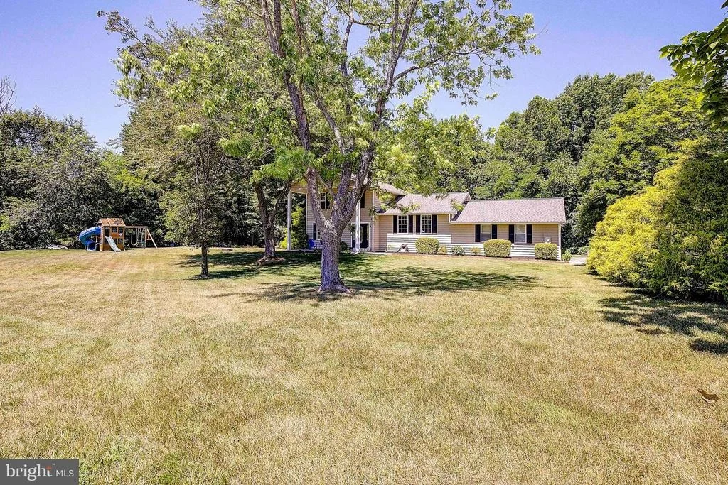 Photo of 7006 PROUT ROAD