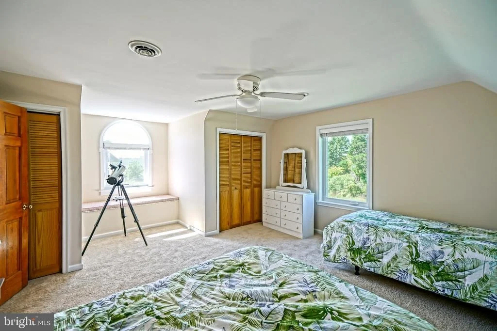 Photo of 24 ARNELL ROAD