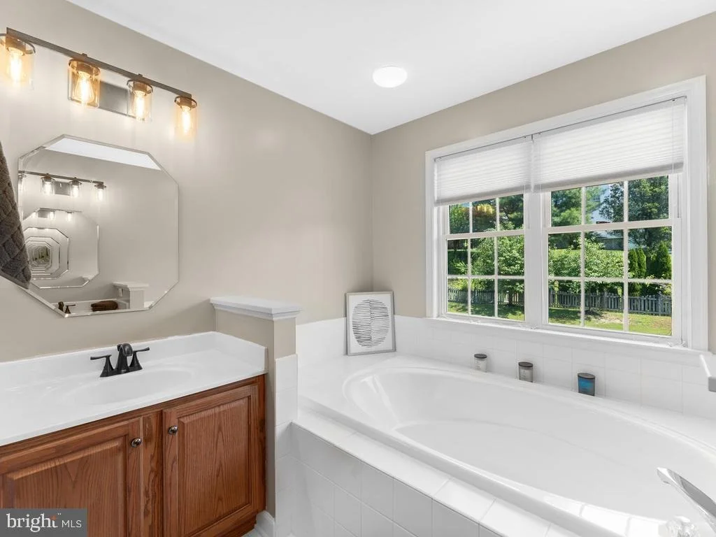 Photo of 708 LONGBOW ROAD