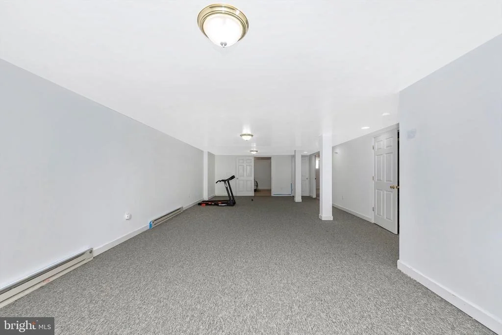 Photo of 6102 DOVER STREET