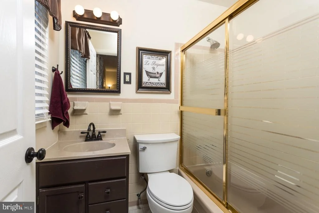 Photo of 218 GARNETT ROAD