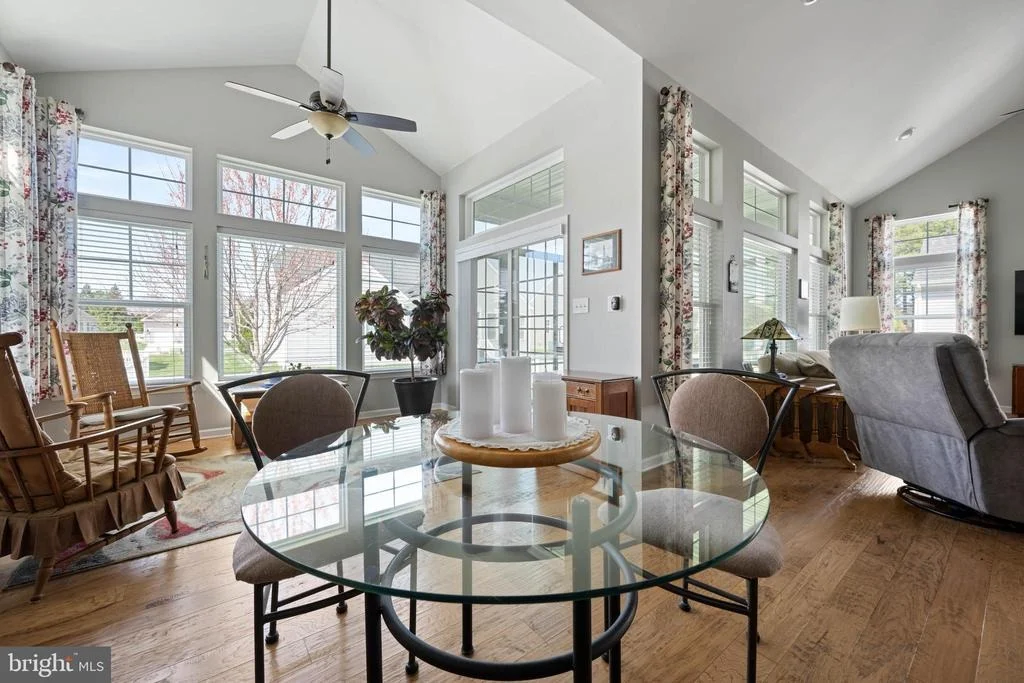 Photo of 147 W SHORE DRIVE