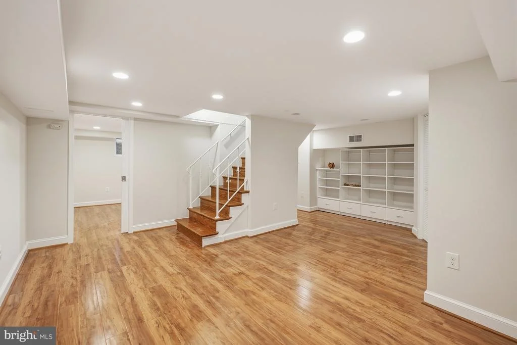 Photo of 5504 30TH PLACE NW