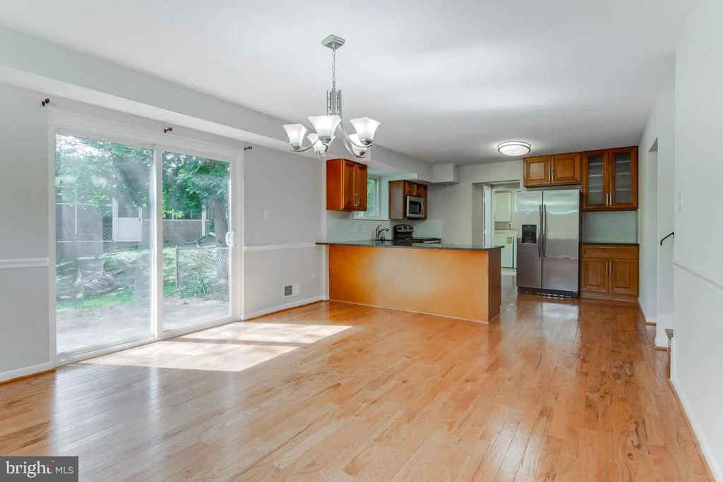 Photo of 217 HILLSBORO DRIVE
