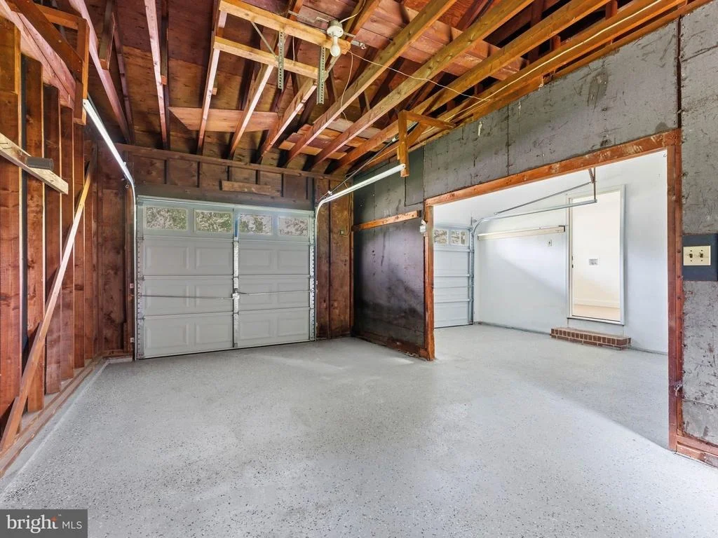 Photo of 422 BIRCH DRIVE
