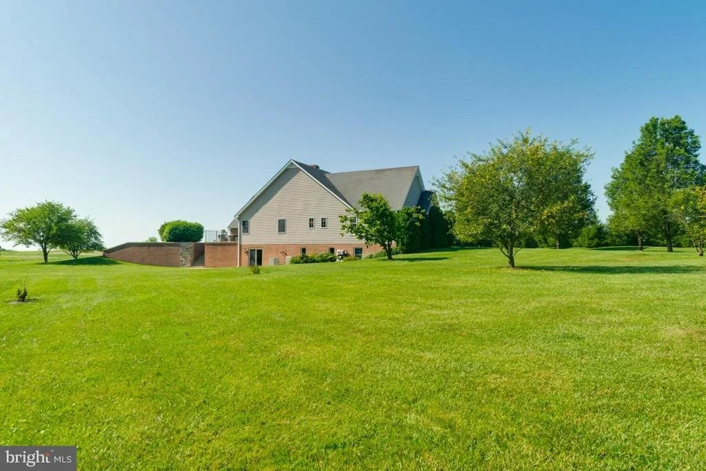 Photo of 613 HANOVER PIKE