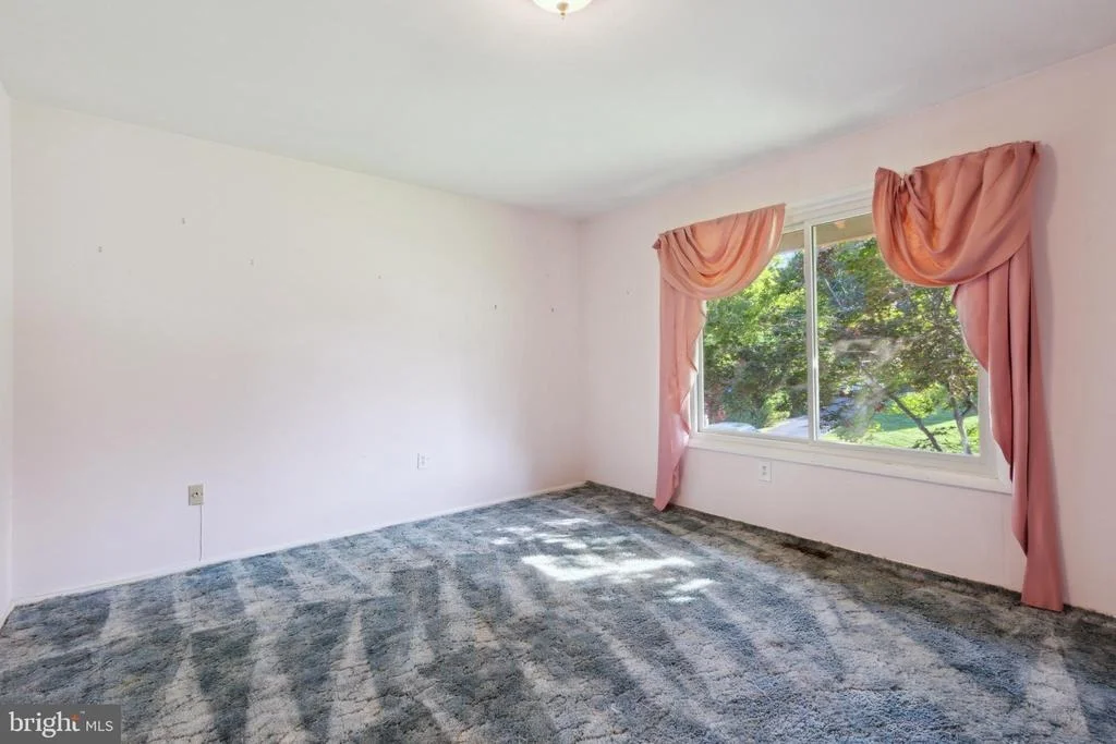Photo of 18700 CONSIDINE DRIVE